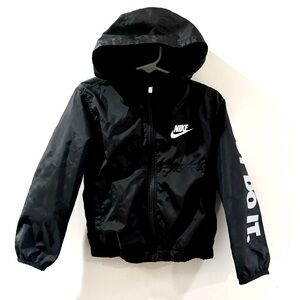 Nike Kids Sportswear Jacket Windrunner Boys Size 3T (2-3 YRS) Black Zip Hooded